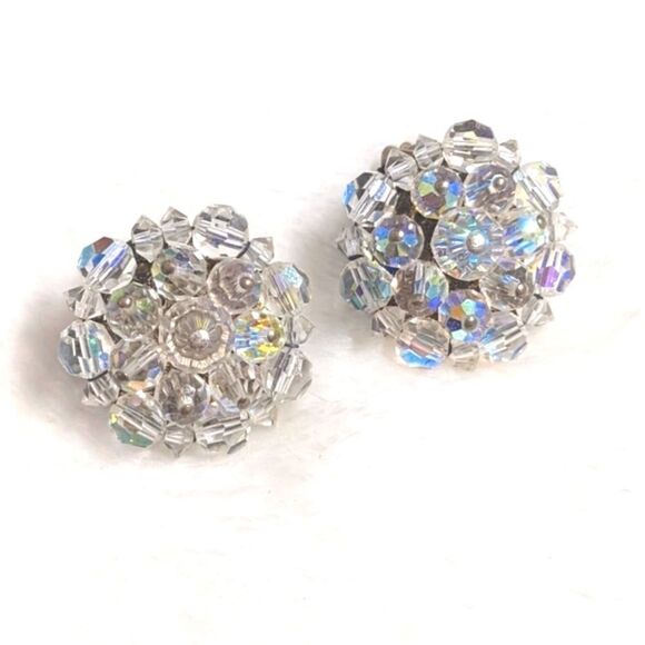 Vintage 1950's Aurora Borealis Crystal Round Button Clip Earrings - Picture 7 of 11